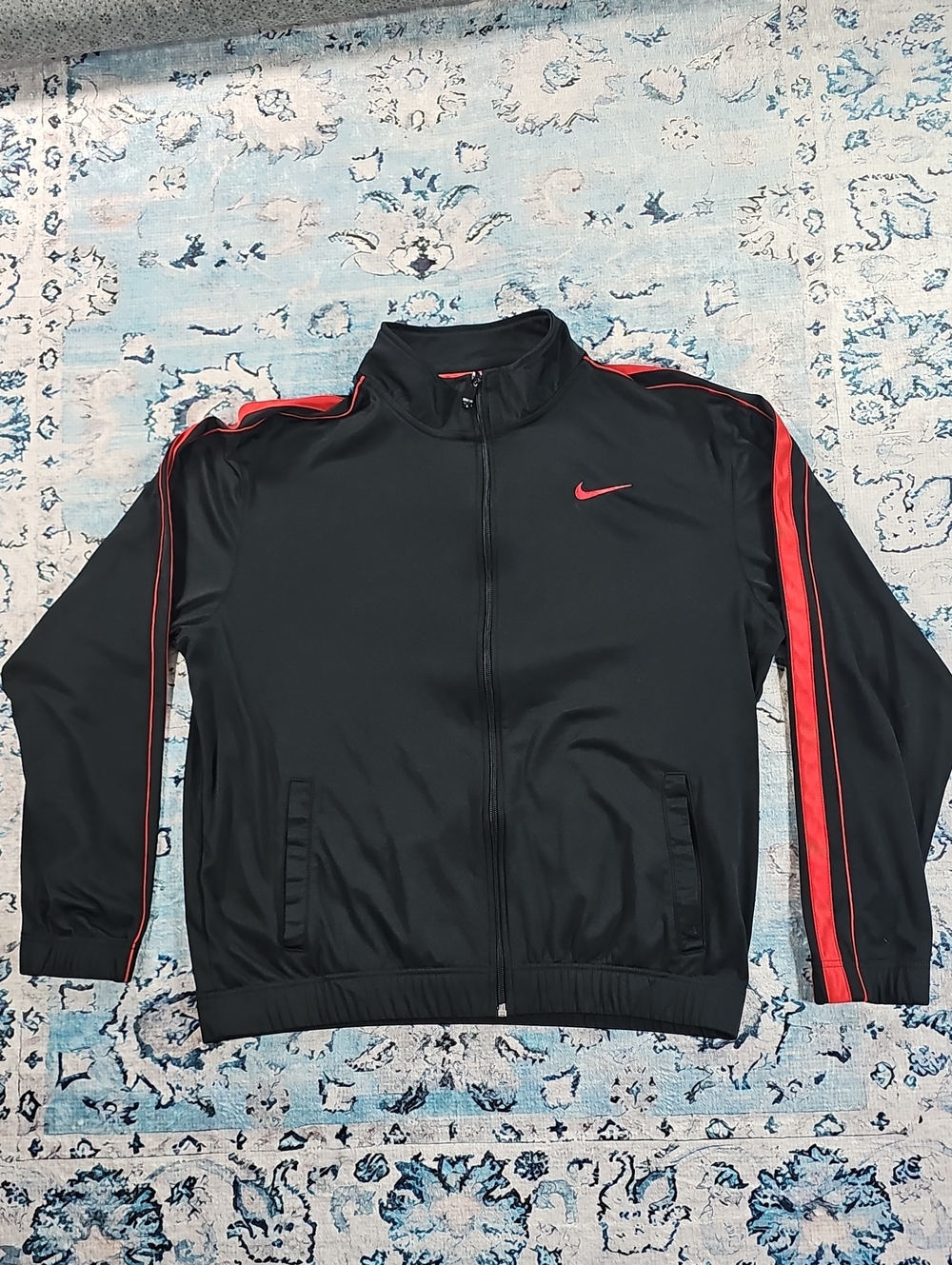 Nike Mens Track Jacket‎ Black Red Stripe Full Zip Swoosh 411218-011 Size M